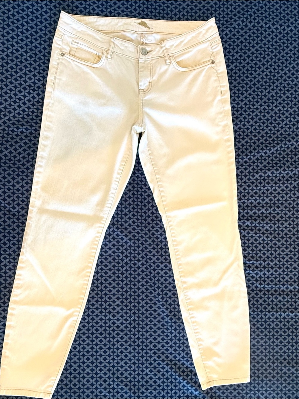 Women’s Tommy Bahama Cream Skinny Jeans Size 29
